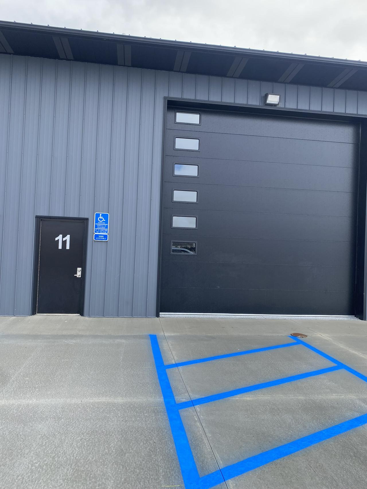 Outside view of shop unit 11!  This unit is similar to unit 10 and 9 ammenities. Unit 11 offers more space.